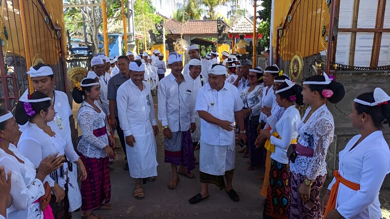 Kunjungan Bupati Jembrana Dalam Rangka Karya Agung Ngenteg Linggih ring Pura Puseh Lan Desa Pulukan