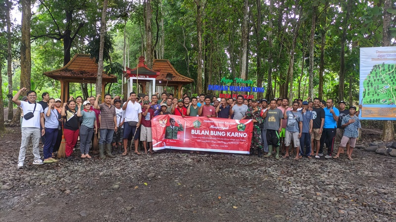 Kegiatan Memperingati Bulan Bung Karno di Agro Wisata Desa Pulukan