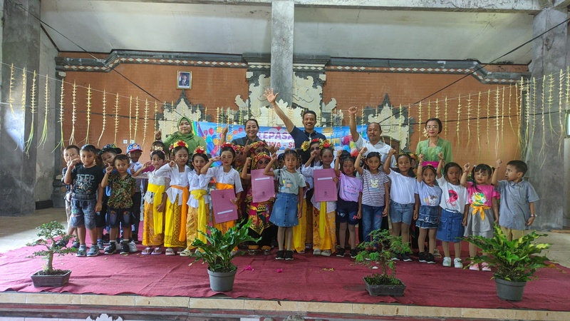 Pelepasan Siswa Siswi TK Kumara Winangun & KB Pelita Kasih Tahun Ajaran 2023-2024: Momen Penuh Haru 